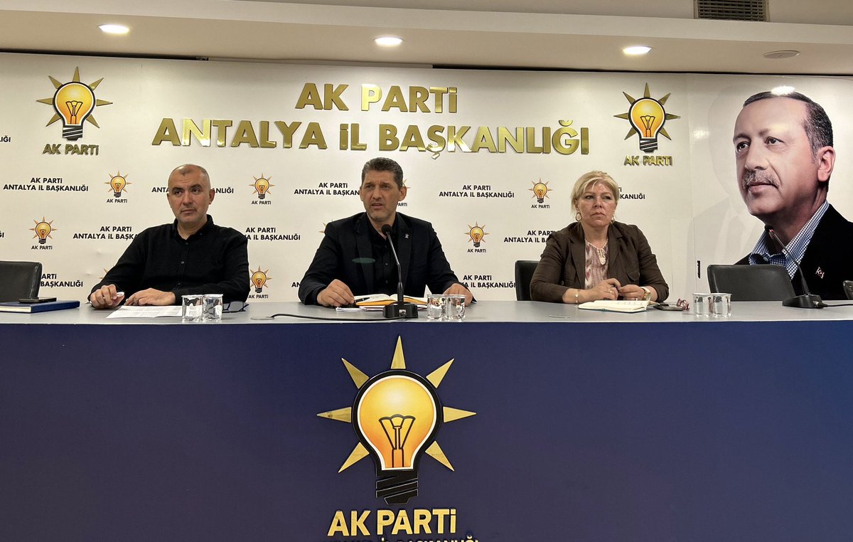 Antalya AK Parti İl Yönetimi Haftalık Toplantısı Gerçekleşti