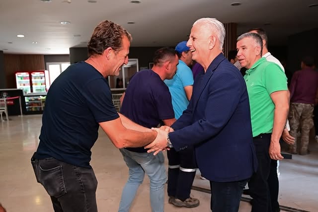 Demre Belediyesi Personeli Kurban Bayramı Öncesi Bir Araya Geldi