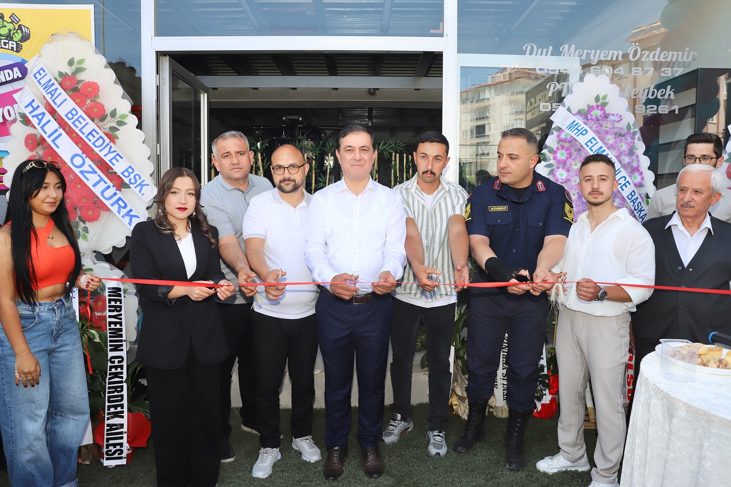 Elmalı'da Yeni Fitness Merkezi Açıldı: Mega Fitness Club Kapılarını Açtı