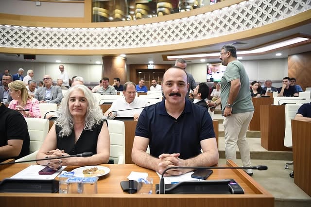 Antalya Konyaaltı Belediye Başkanı Cem Kotan, Büyükşehir Meclis Toplantısı'na Katıldı