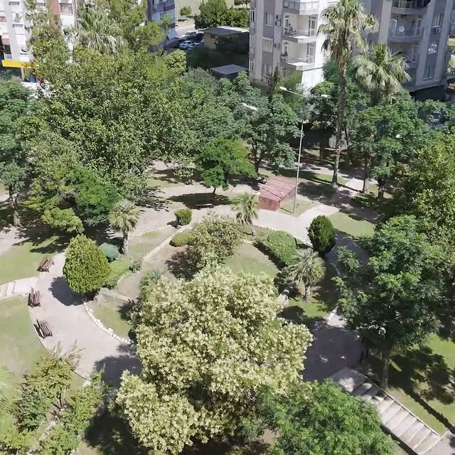 Kepez Belediyesi, Mevlana Parkı'nda Bakım ve Onarım Çalışmalarını Tamamladı