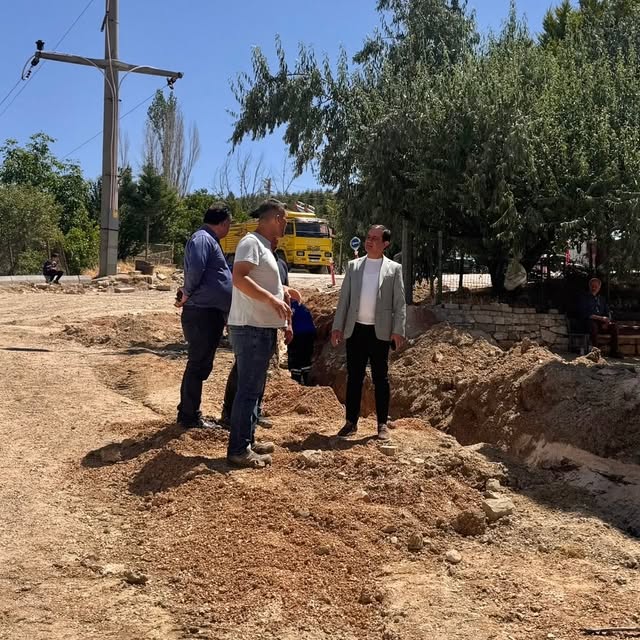 Elmalı'da Gündoğan Mahallesi Doğalgaza Kavuşuyor, Altyapı Yenileniyor