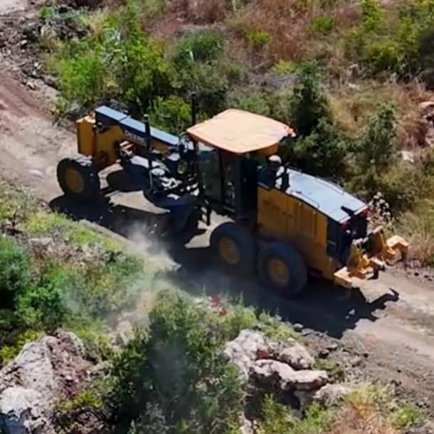 Antalya Kumluca'da Yol Bakım ve Onarım Çalışmaları Sürüyor