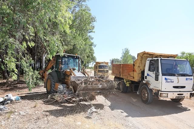 Döşemealtı'nda Ormanlık Alanlarda Uygunsuz Atık Temizliği Devam Ediyor