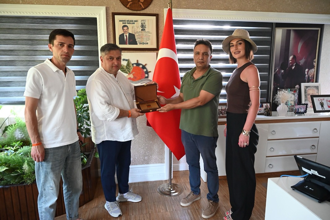 Antalya Kemer Belediyesi'ni Gürcistan Heyeti Ziyaret Etti