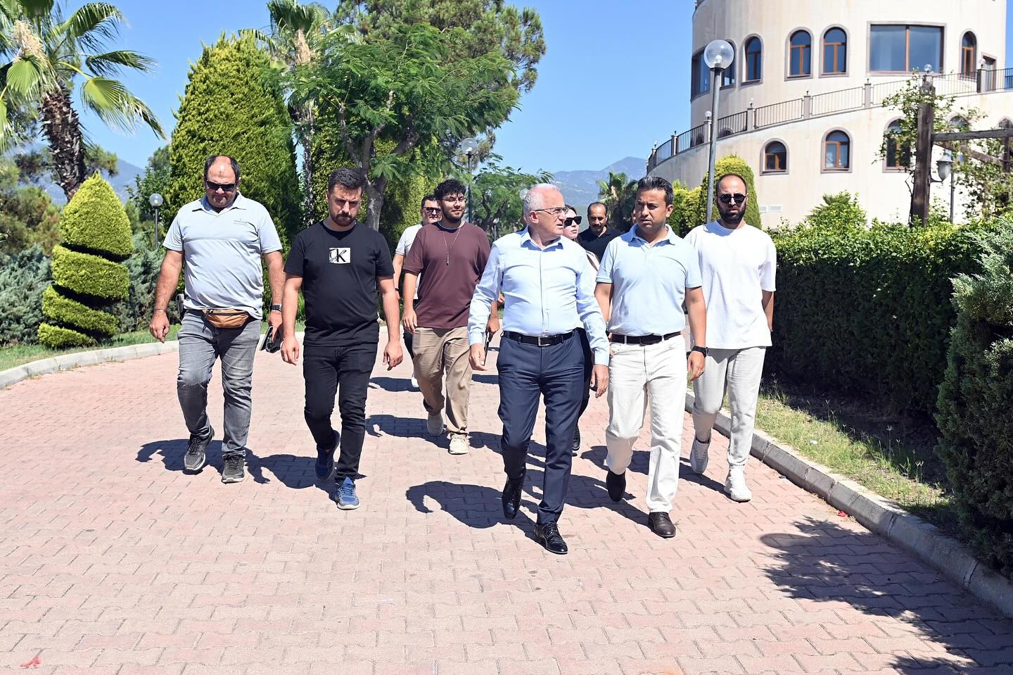 Antalya Kumluca Belediyesi Haftanın İlk Gününde Saha Çalışması Yaptı