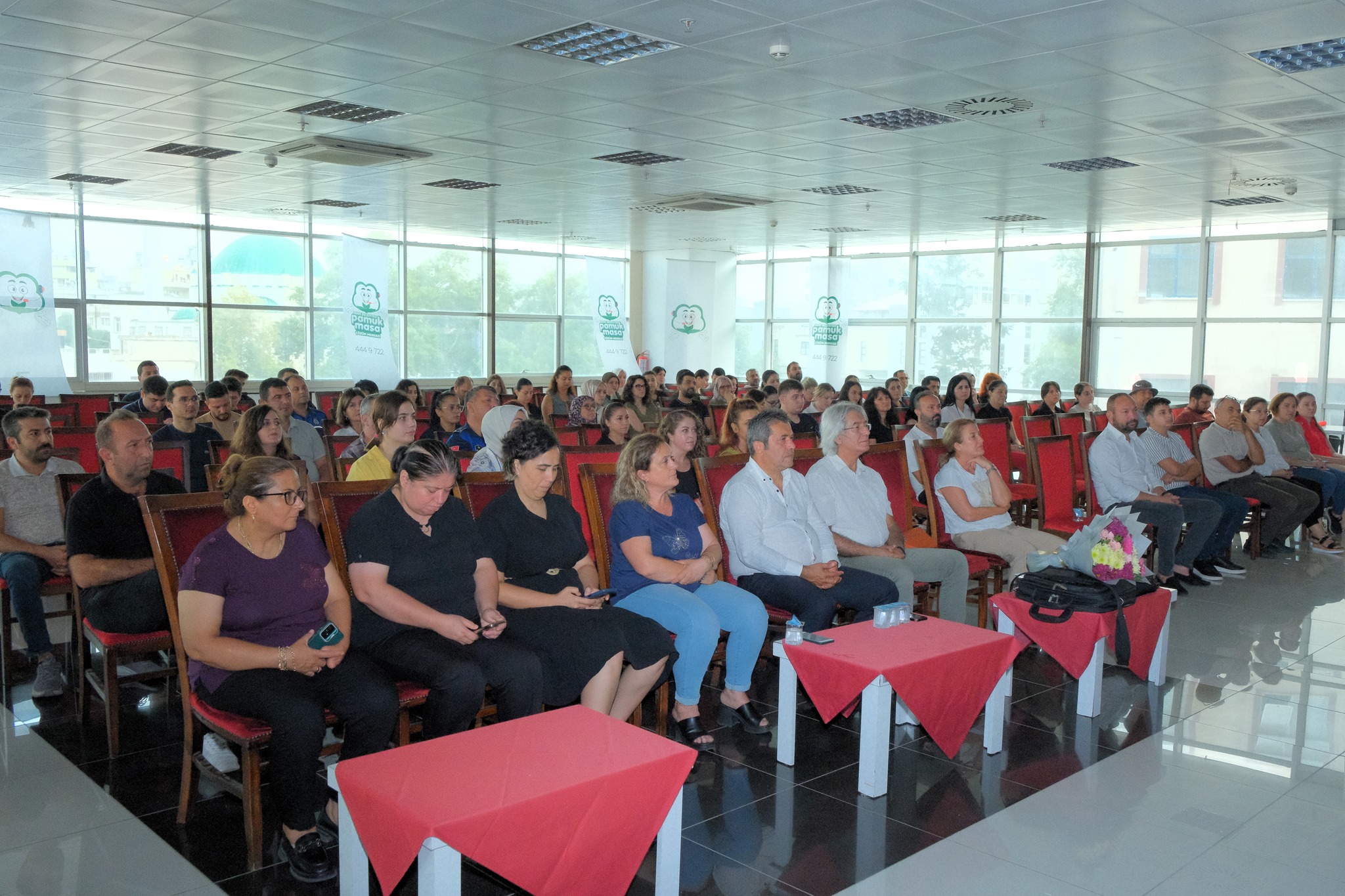 Serik Belediyesi Personeline Ekip Yönetimi Eğitimi Verildi