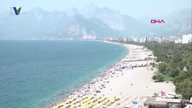 Sıcak Hava Dalgalarıyla Mücadelede Antalya Sağlık Müdürlüğü'nden Önemli Uyarılar
