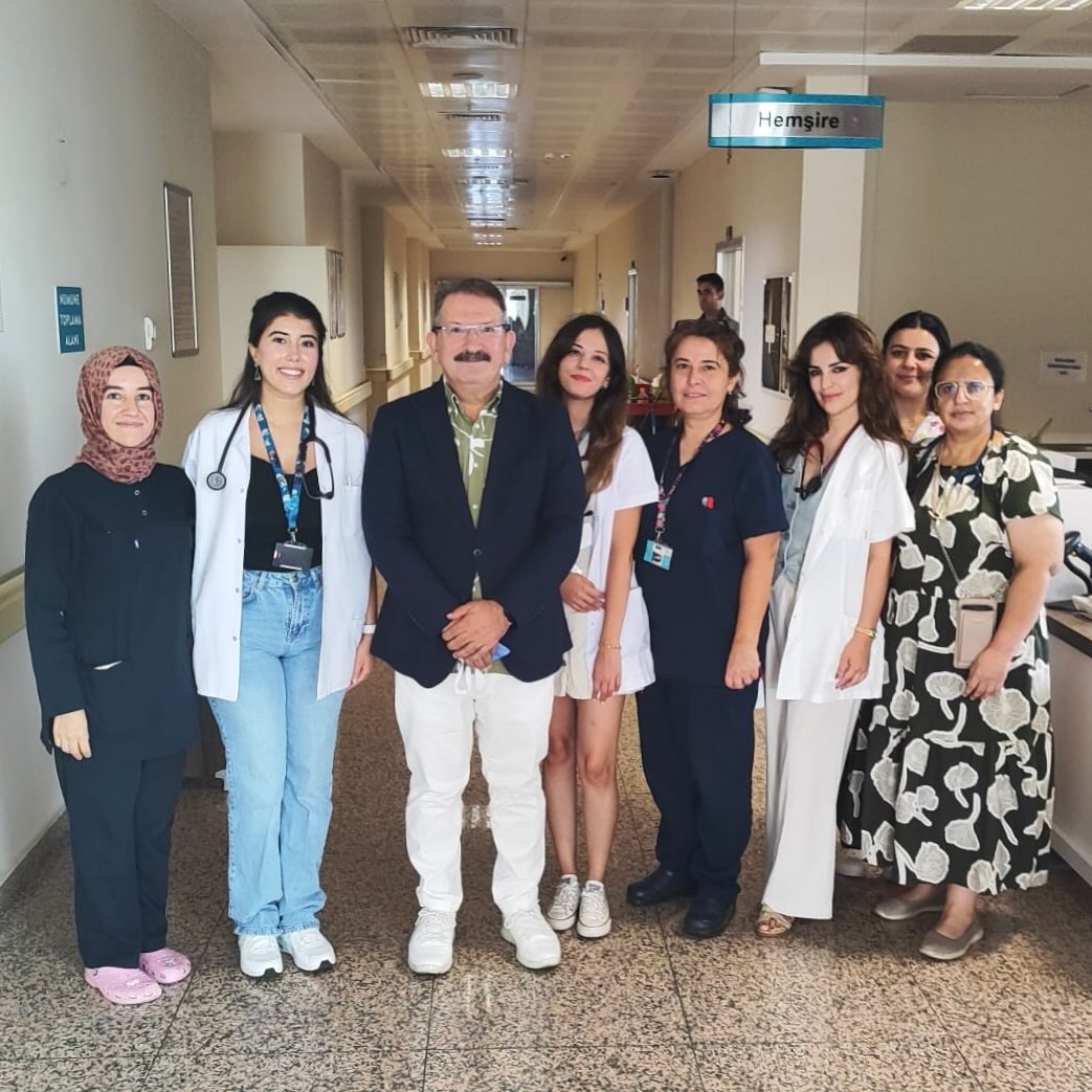 Antalya'da Çocuklara Özel Sağlık Kontrolleri: İl Sağlık Müdürü Özkan'dan Destek