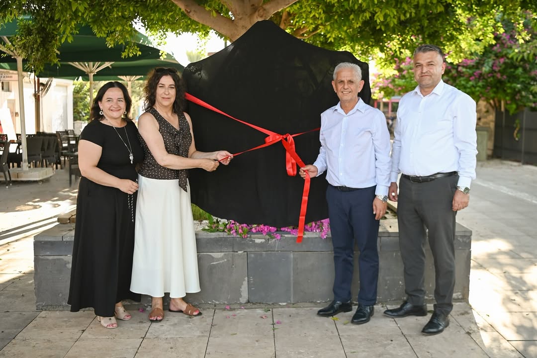 Demre ve Polonya'dan Starogard Gdanski'den Gelen Heyet Demre'de Kardeş Şehir Anıtı Açtı
