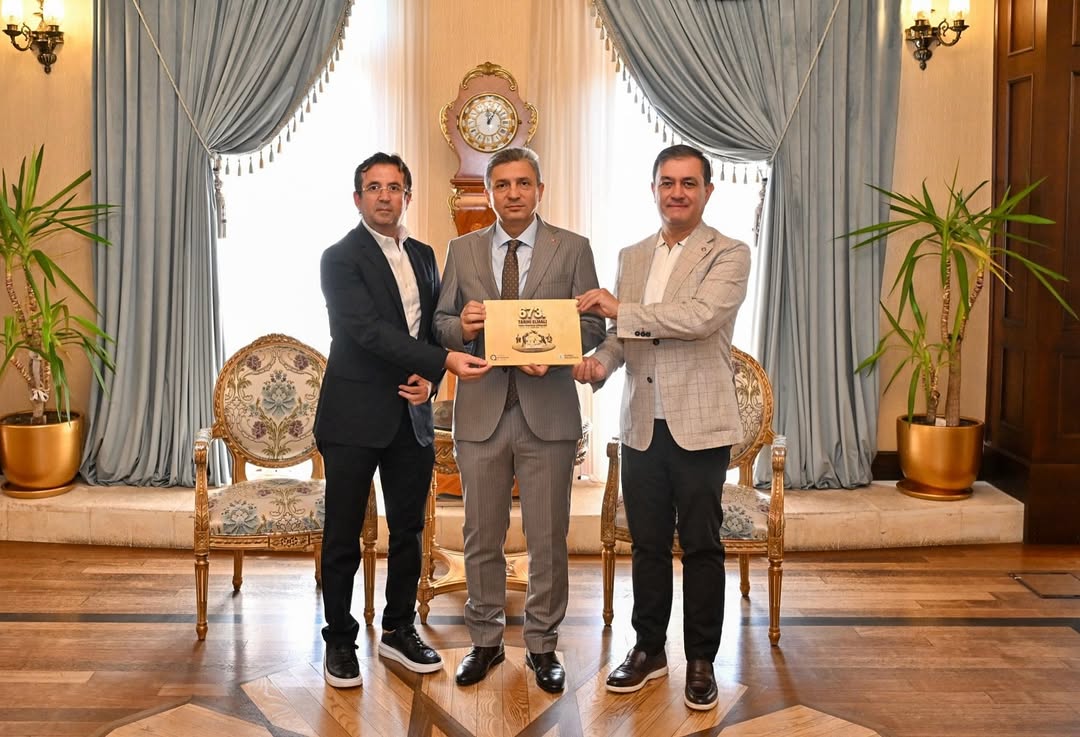 Elmalı'da Tarihi Yağlı Pehlivan Güreşleri Başladı