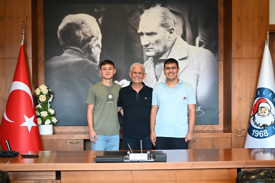 Antalya Demre'den YKS Başarıları: İki Genç Türkiye'yi Gururlandırdı
