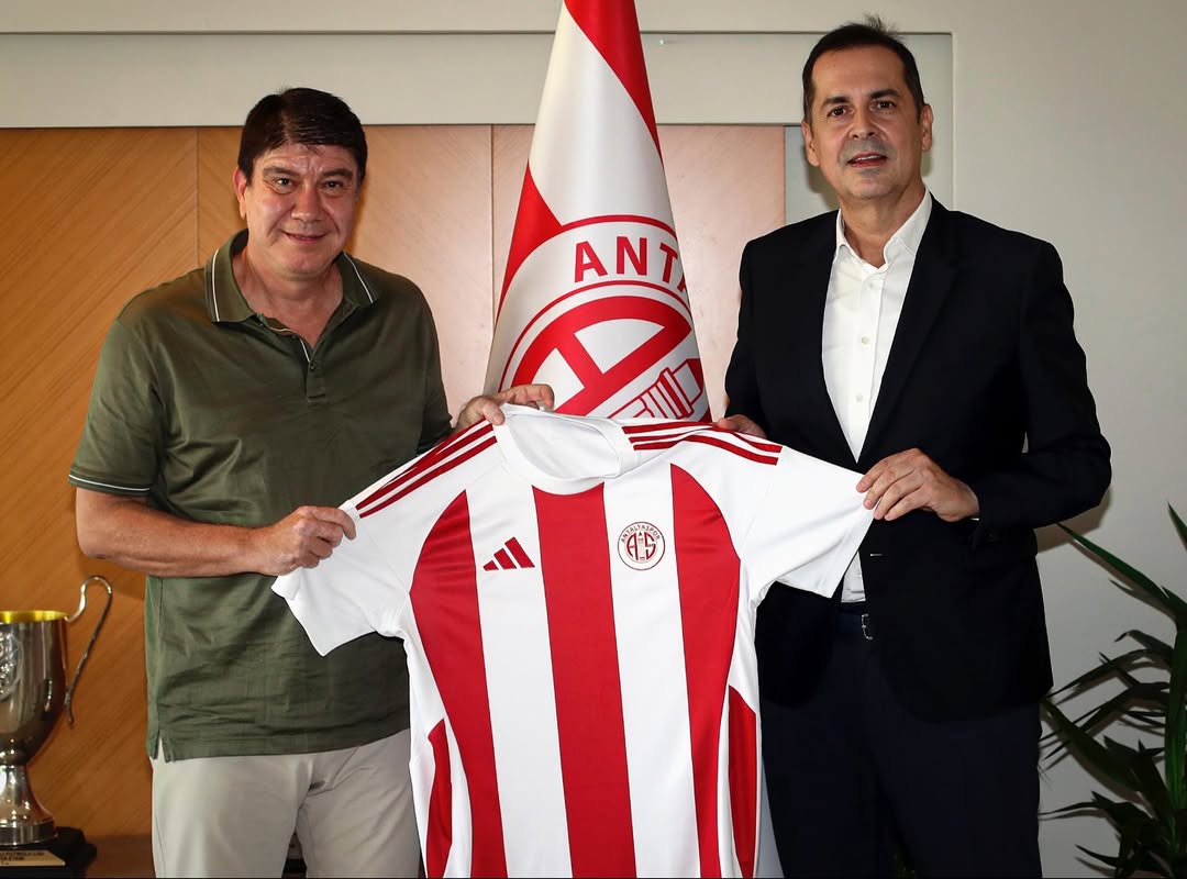 Antalyaspor'dan 10 Yıllık Bekleyişe Son, Onursal Başkan Türel Tesisleri Ziyaret Etti