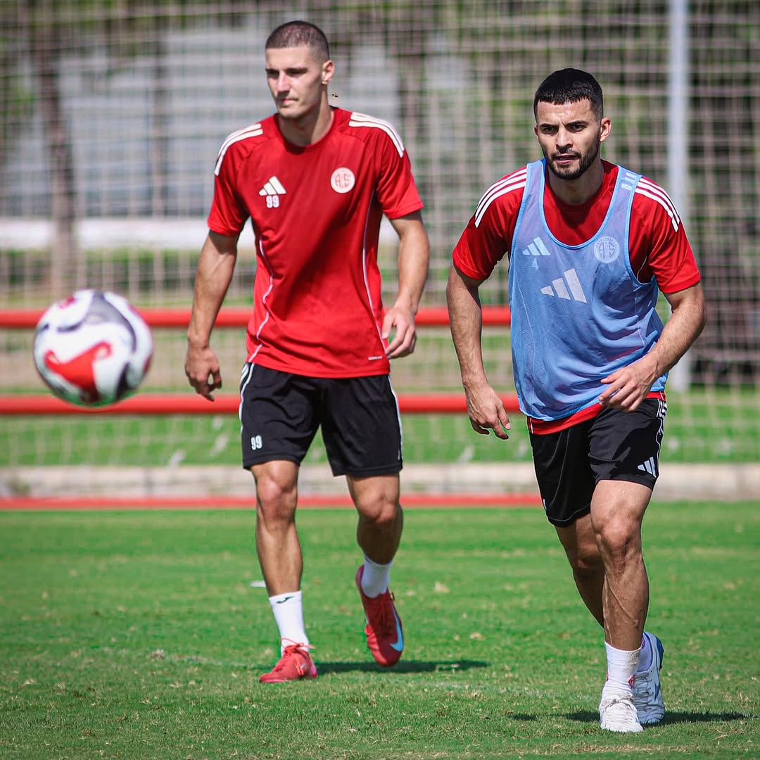 Antalyaspor, Fatih Karagümrük Maçı Hazırlıklarına Başladı