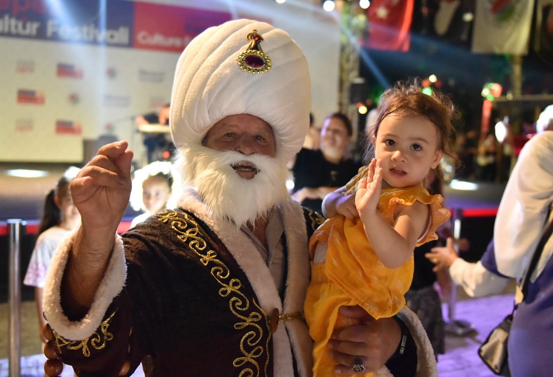 Antalya Kepez'de Konya'nın Renkli Kültür Gecesi Düzenlendi