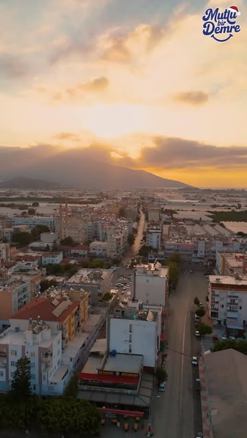 Antalya Demre'de Mutlu Bir Pazar Sabahı
