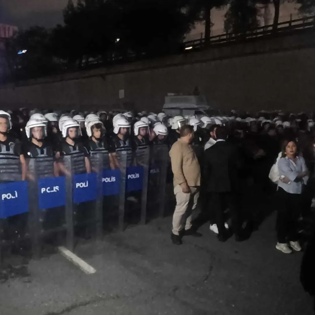 CHP Antalya İl Başkanlığı: Polis Ablukası Protesto Edildi