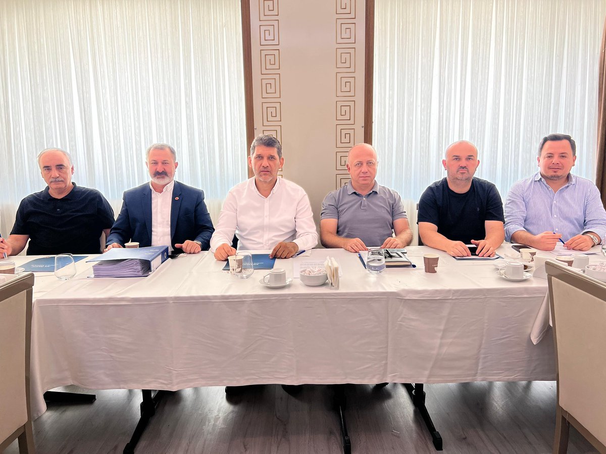Antalya AK Parti İl Başkanlığı Meclis Üyeleriyle Toplantı Gerçekleştirdi