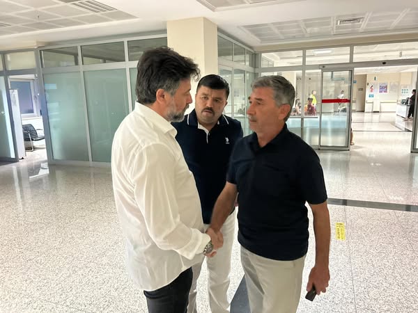 MHP'li Güneş, Demre'deki Patlamada Yaralanan Yeğeni Ziyaret Etti